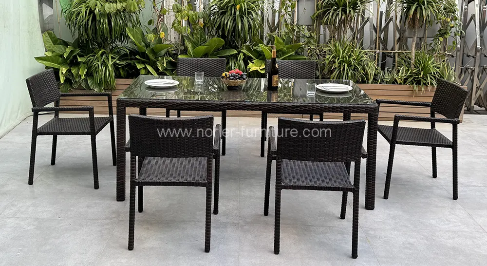 Durable Outdoor Aluminum Frame PE Rattan Dining Set