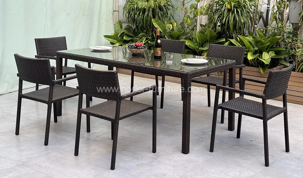 Durable Outdoor Aluminum Frame PE Rattan Dining Set