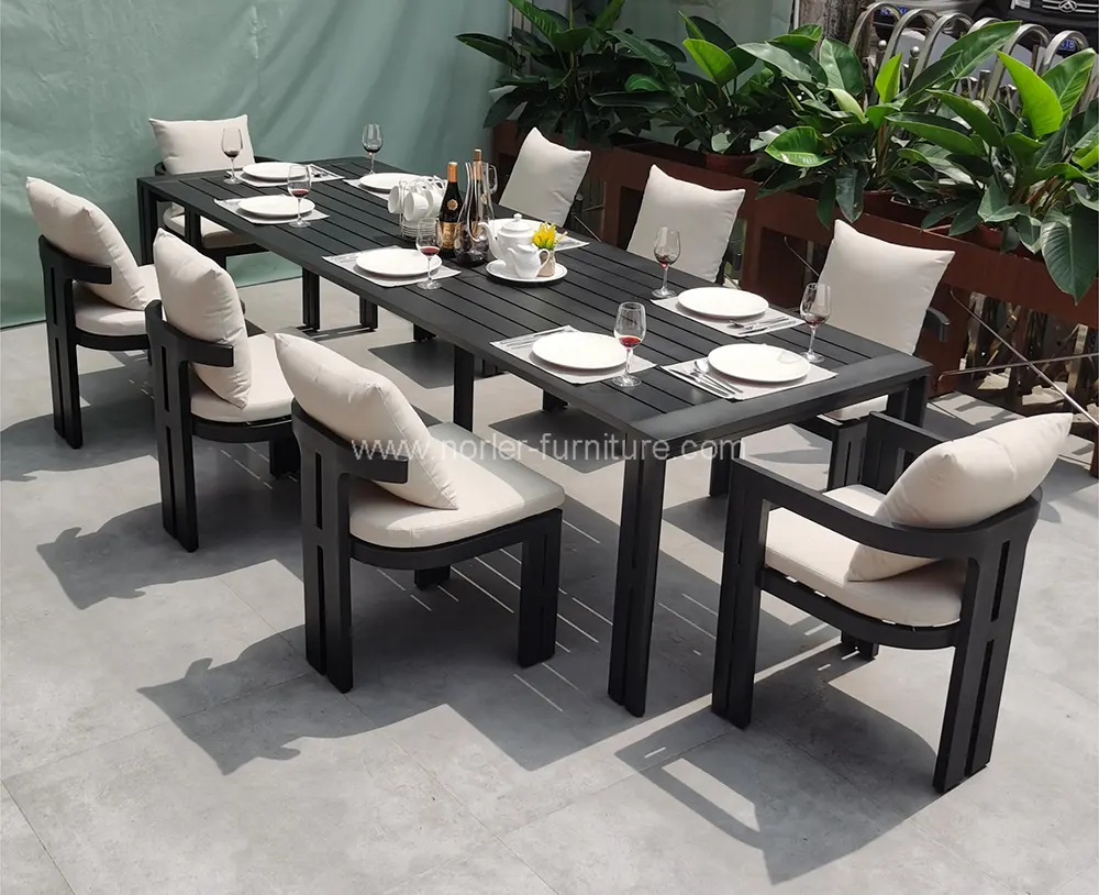 Durable Waterproof Outdoor Aluminum Frame Dining Set