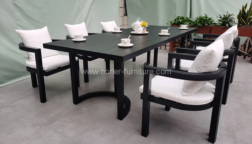 Durable Waterproof Outdoor Aluminum Frame Dining Set