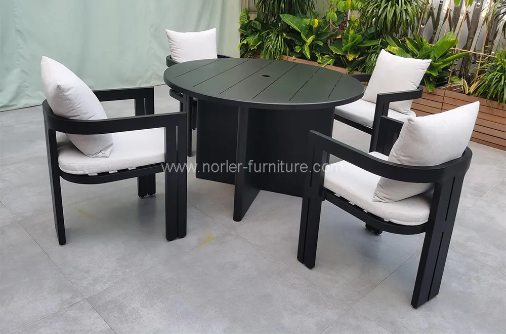 Durable Waterproof Outdoor Aluminum Frame Dining Set