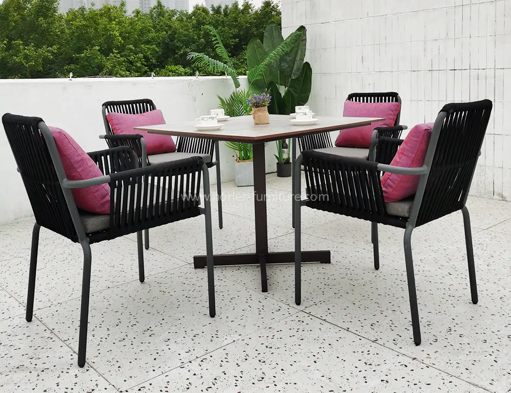 Outdoor Aluminum Frame Dining Table and Chairs