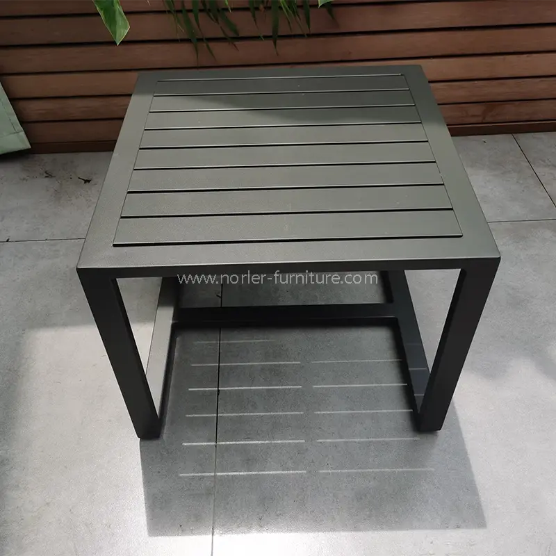Outdoor Minimalist Handmade Pe rattan Aluminium Frame Stibadium